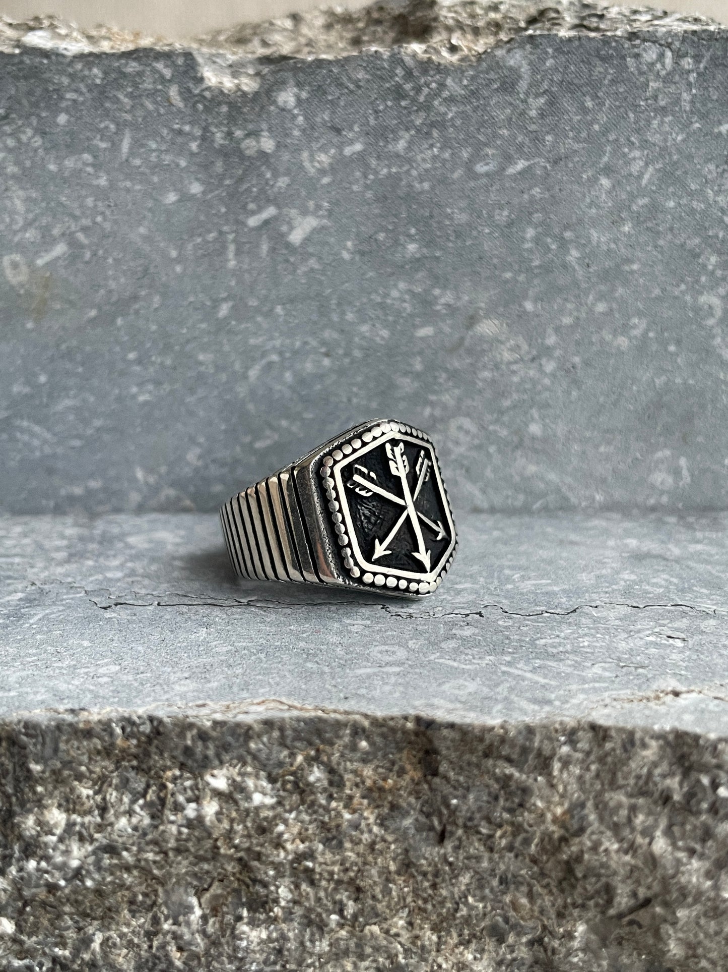 Three Arrows ring