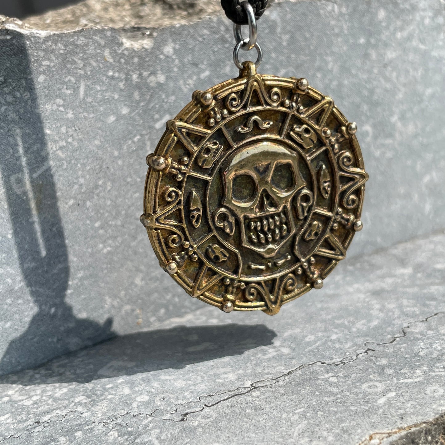 Aztec coin Double Face Pirates of the Caribbean