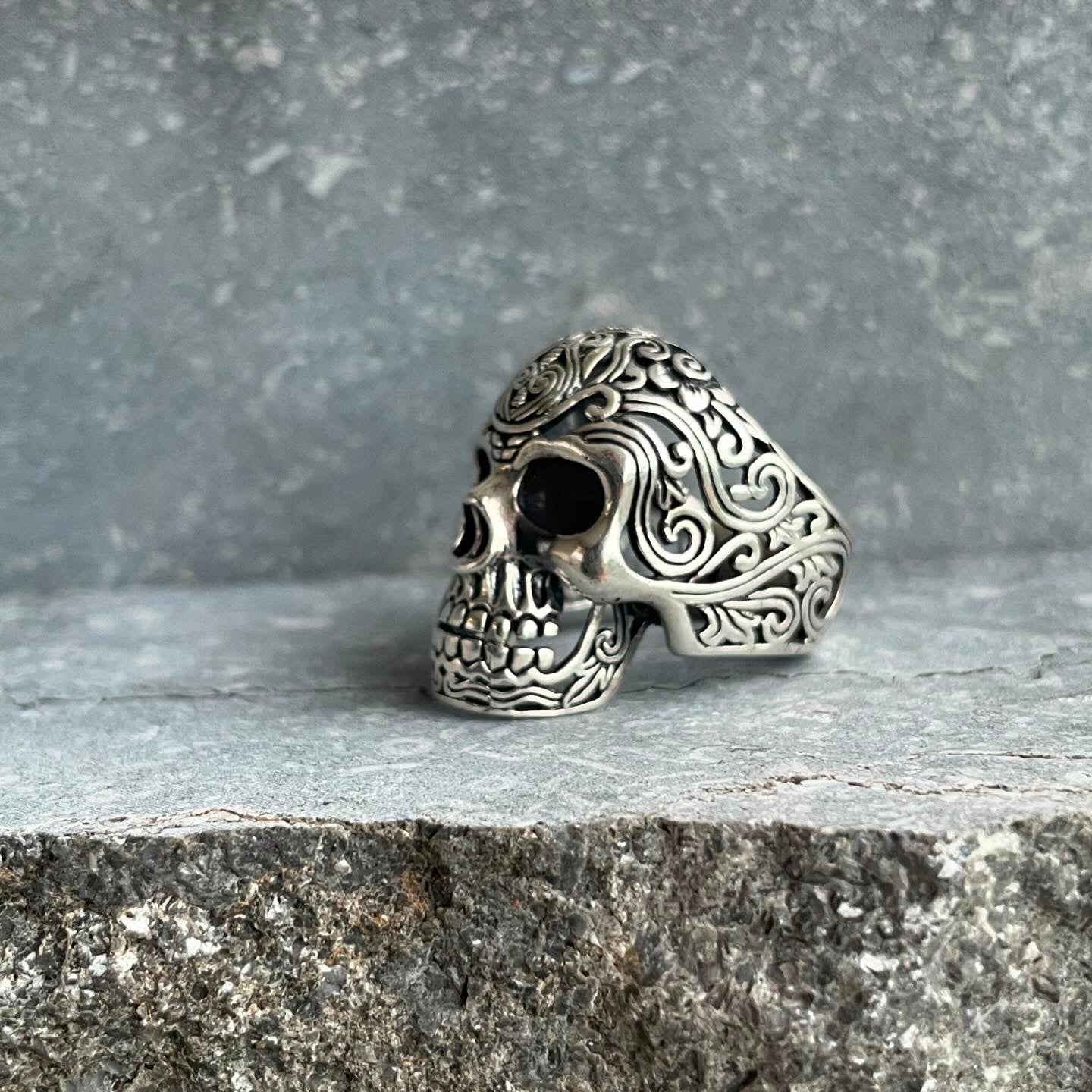 El Muerto Mexican skull ring