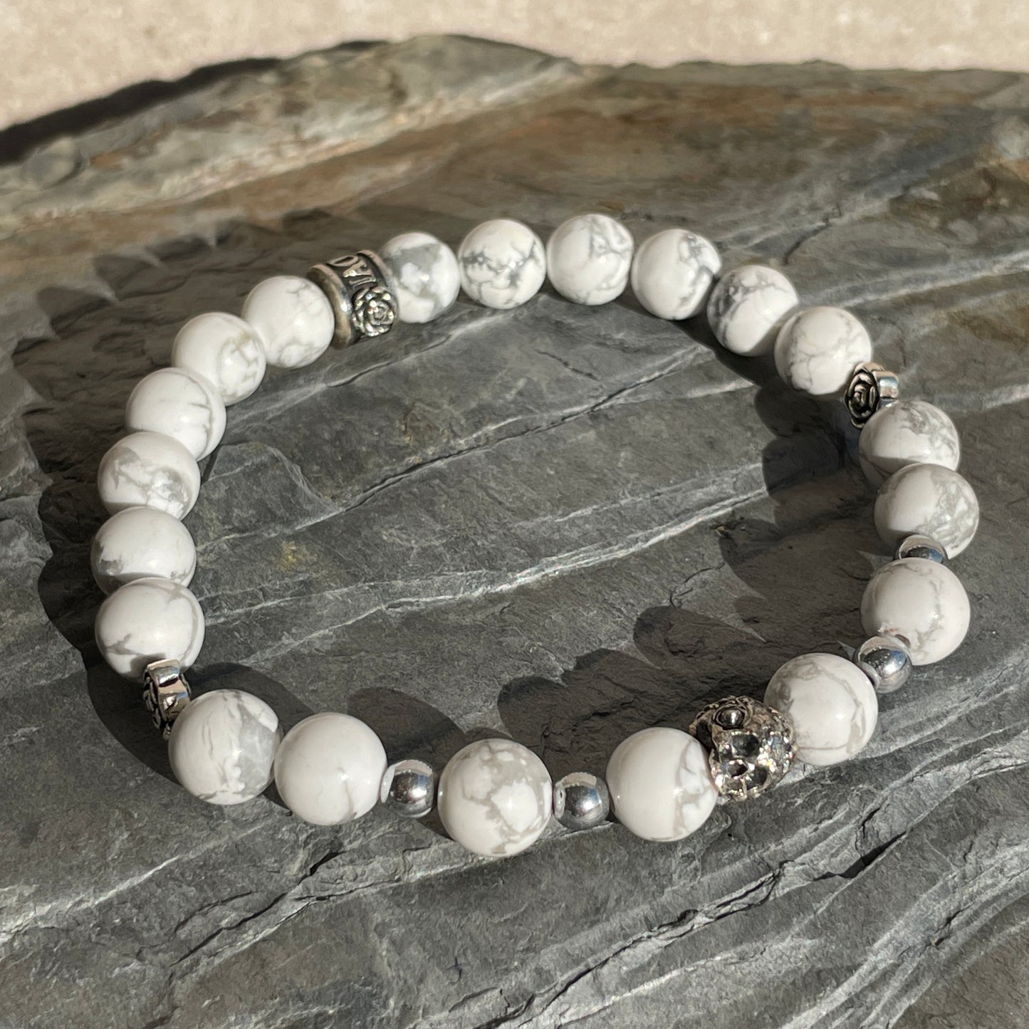 Bracelet JR SKULL Beads HOWLITE WHITE